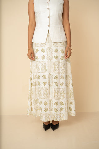 Heritage Flared Skirt in Olive Green